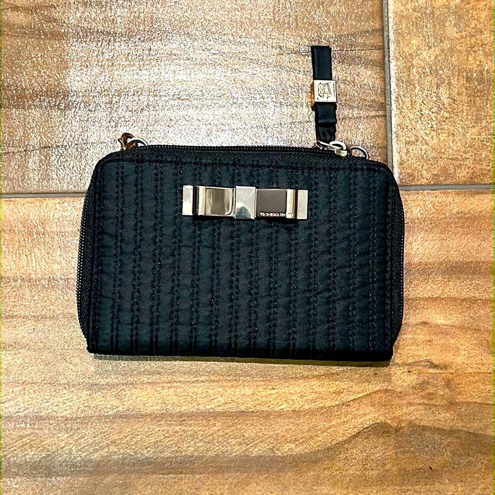 Victoria’s Secret | Bow iPhone Crossbody